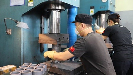 硬質(zhì)合金耐磨件的加工(gōng)注意事項